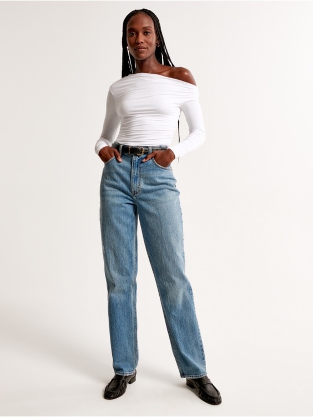 Abercrombie & Fitch Ultra High Rise 90s Straight Jeans